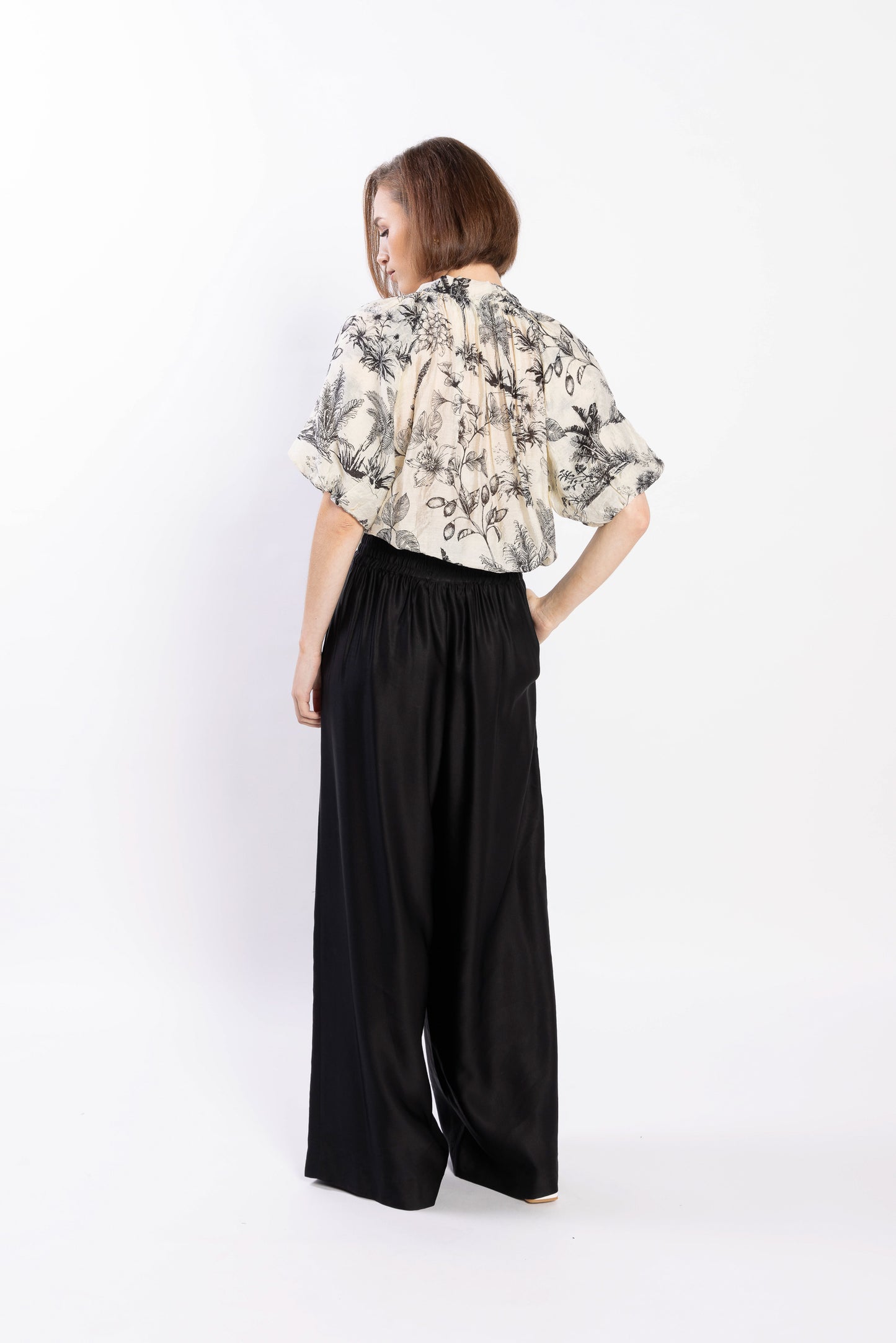1238L - Shaye Blouse - Tahiti Print