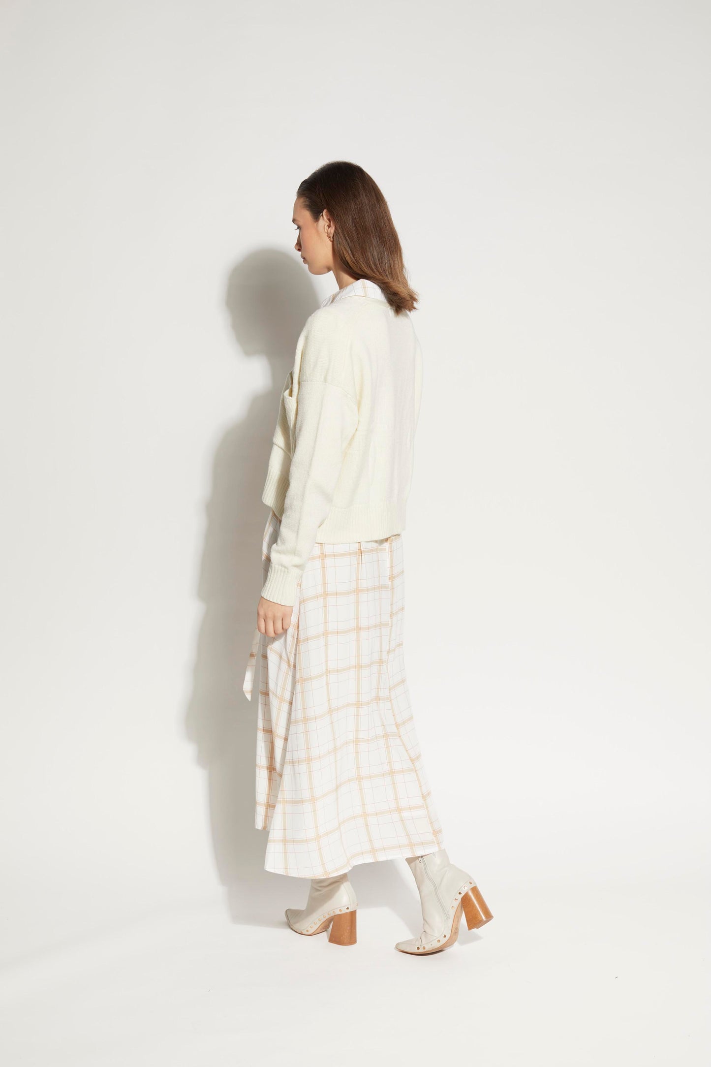 3064L - Vespa Cardi - Winter White