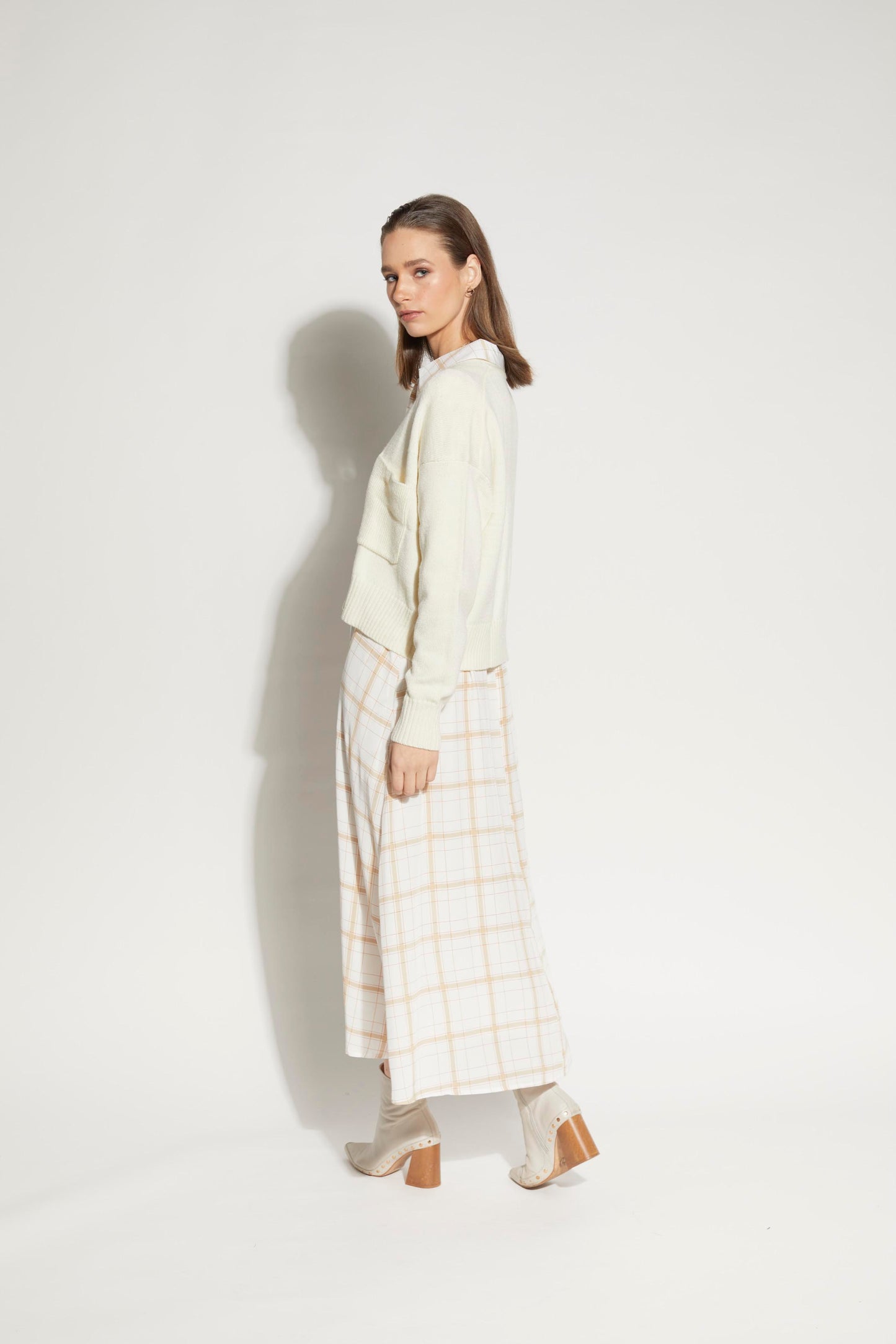 3064L - Vespa Cardi - Winter White