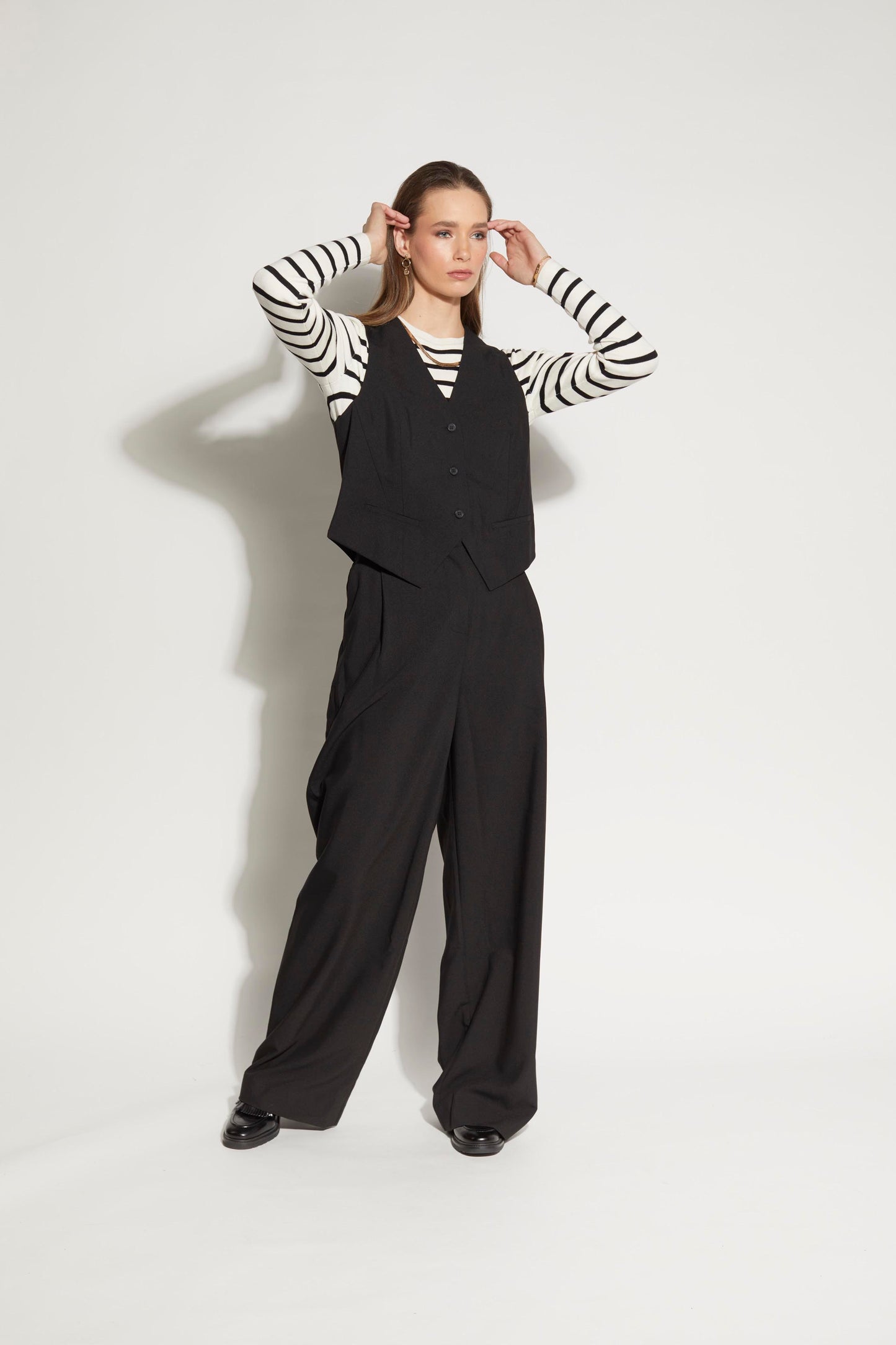 5055L - Cardinal Waistcoat - Black
