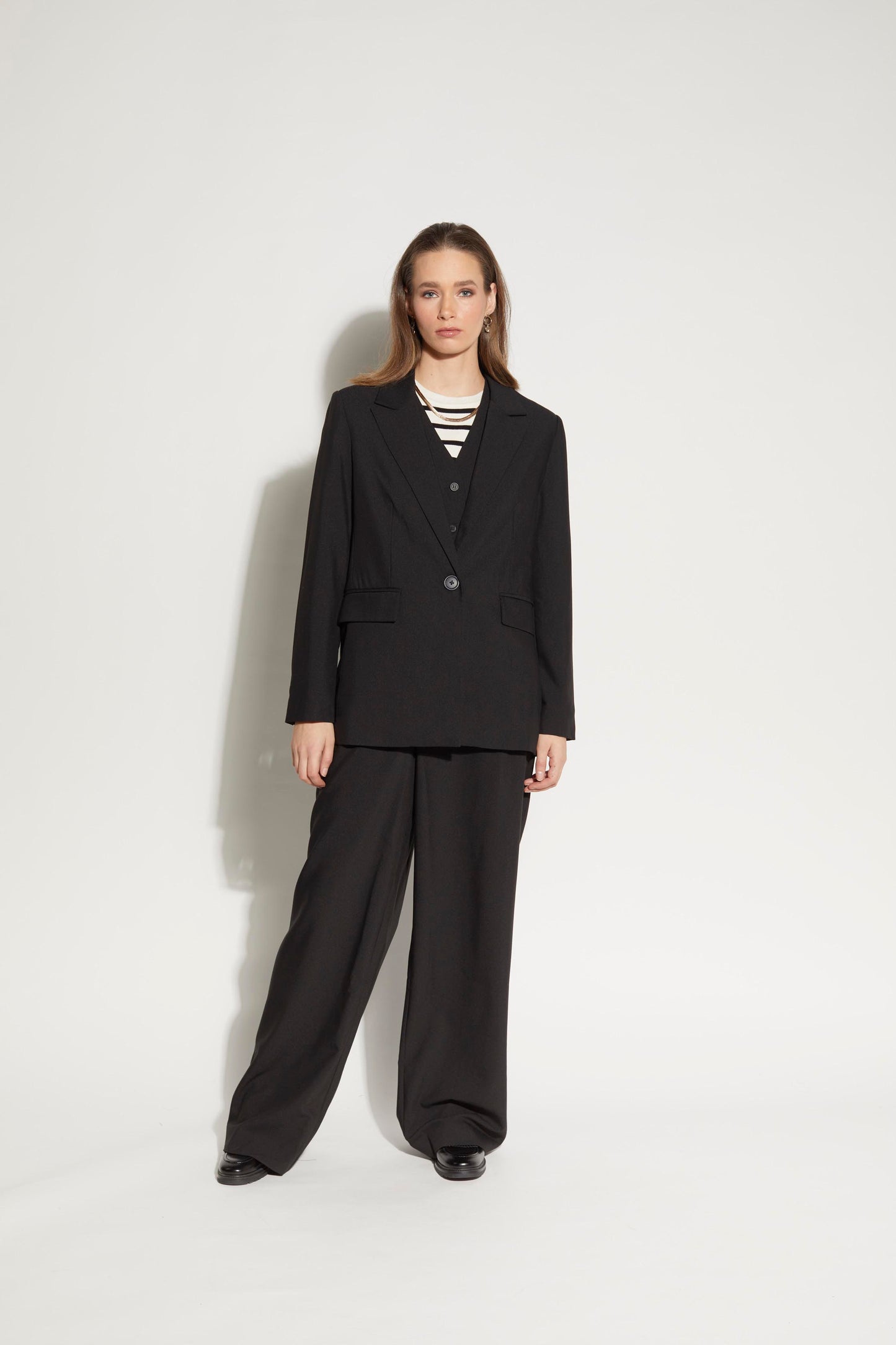 4049L - South Pant - Black
