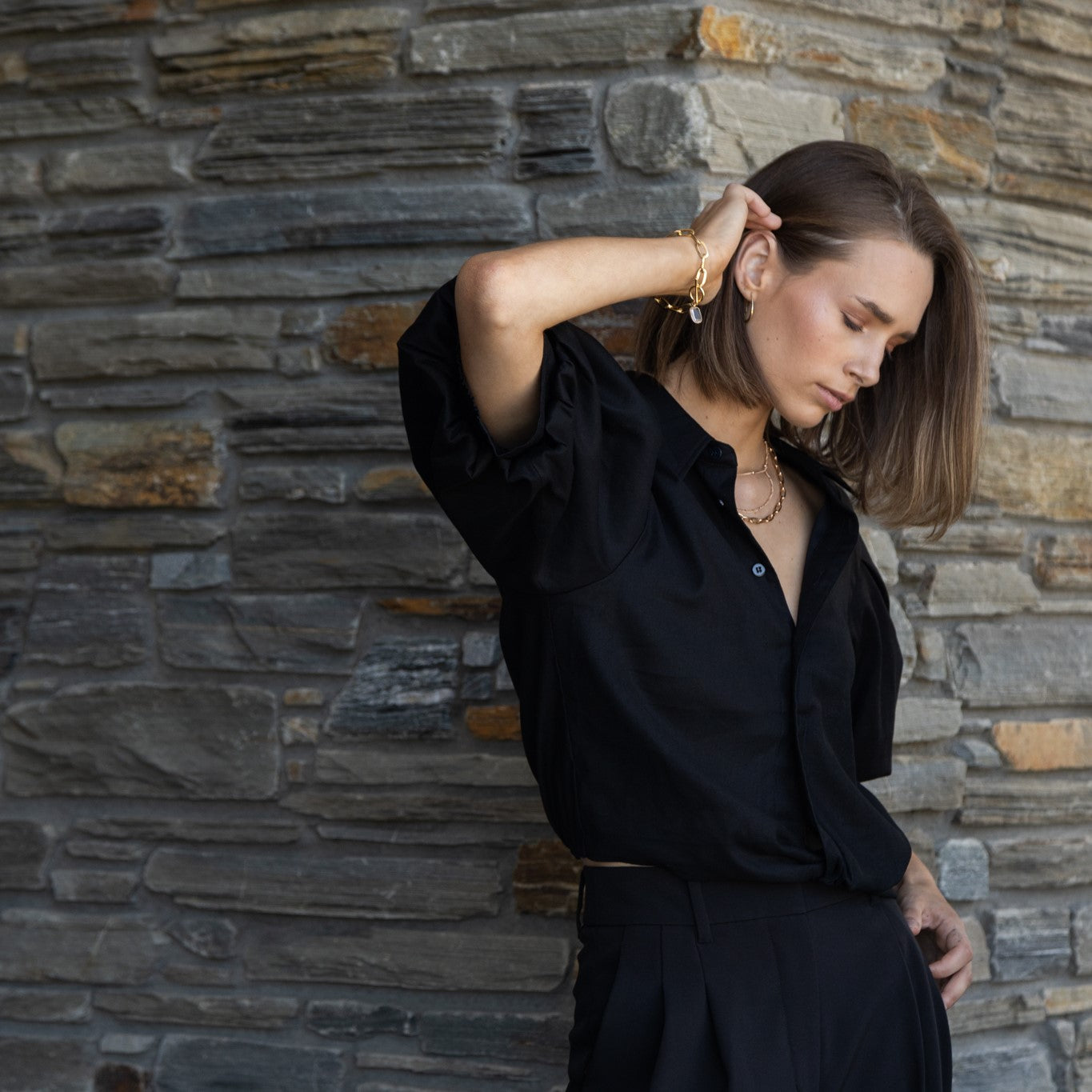 8019L - GROOVE SHIRT - BLACK