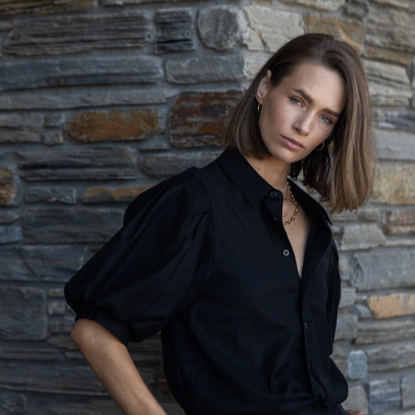 8019L - GROOVE SHIRT - BLACK