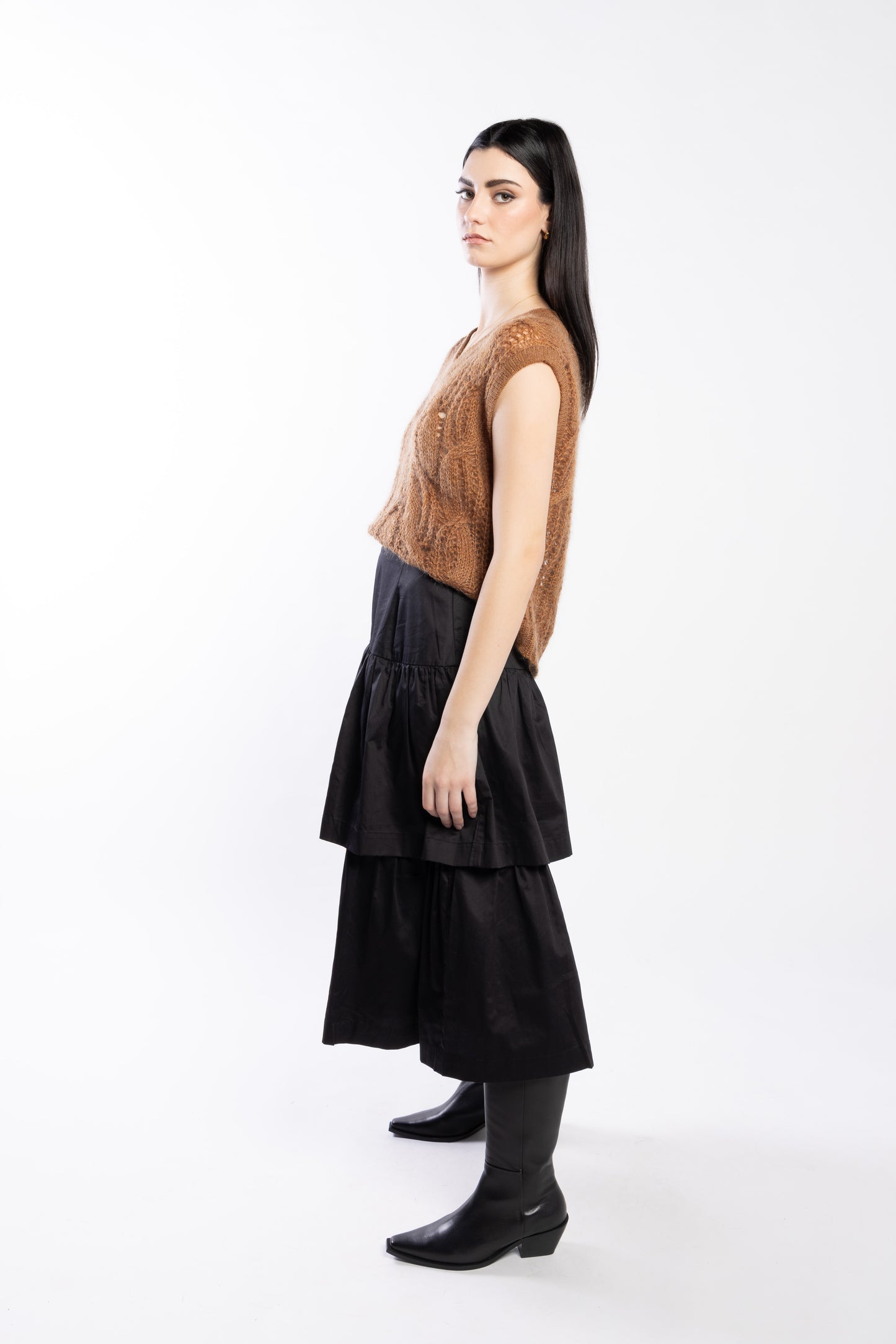 6057L - West Skirt - Black