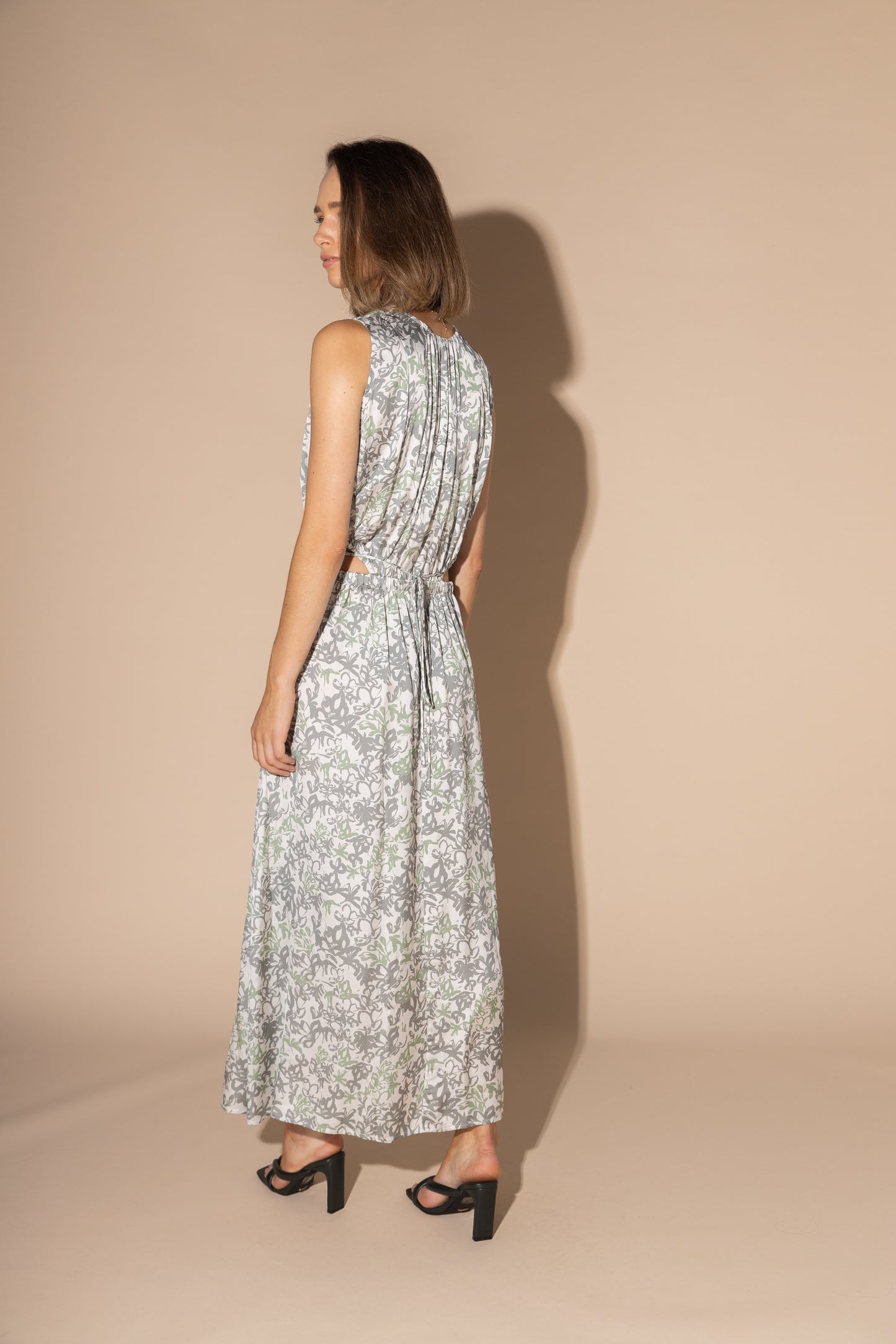 2161L - STATE DRESS -LIQUID