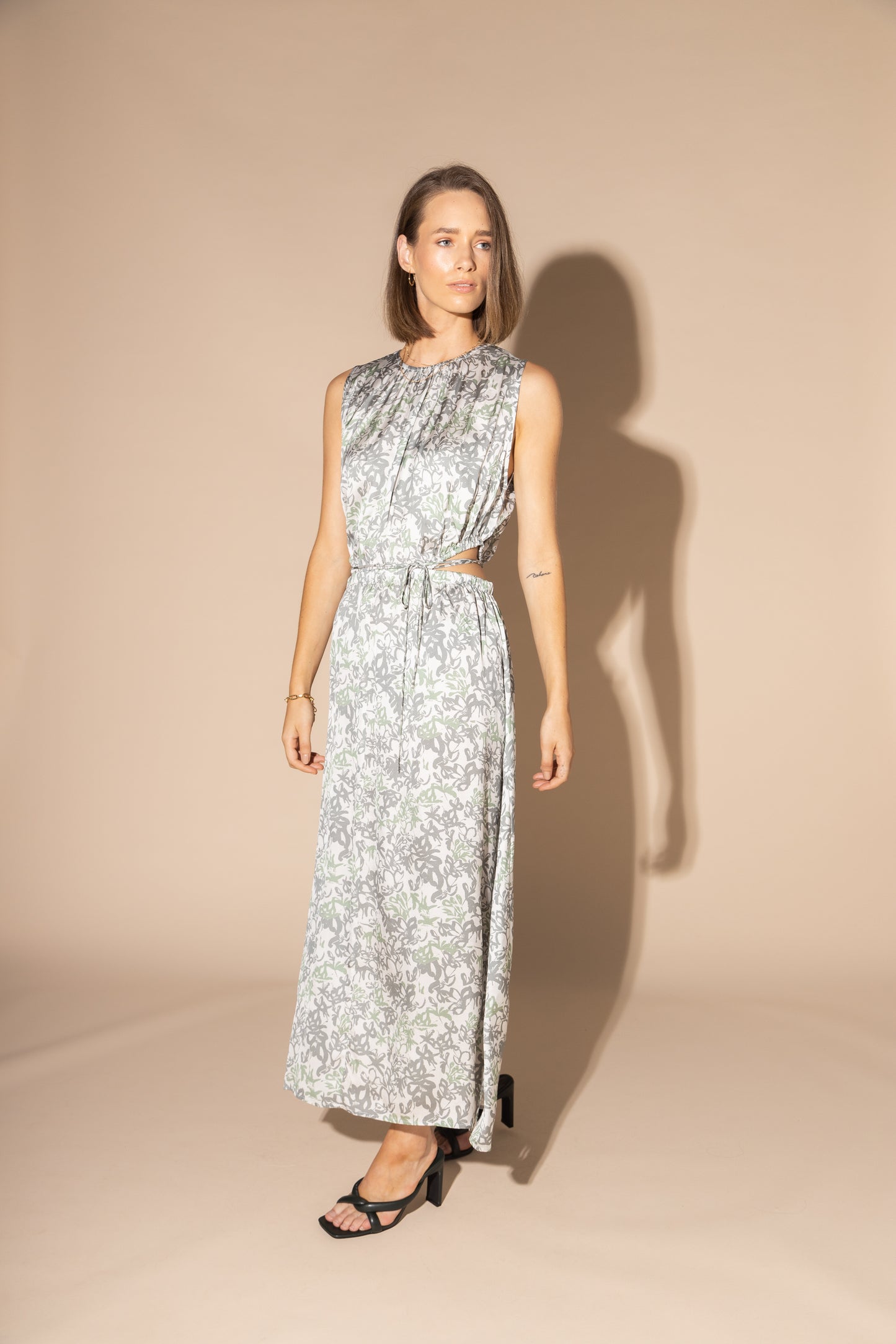 2161L - STATE DRESS -LIQUID