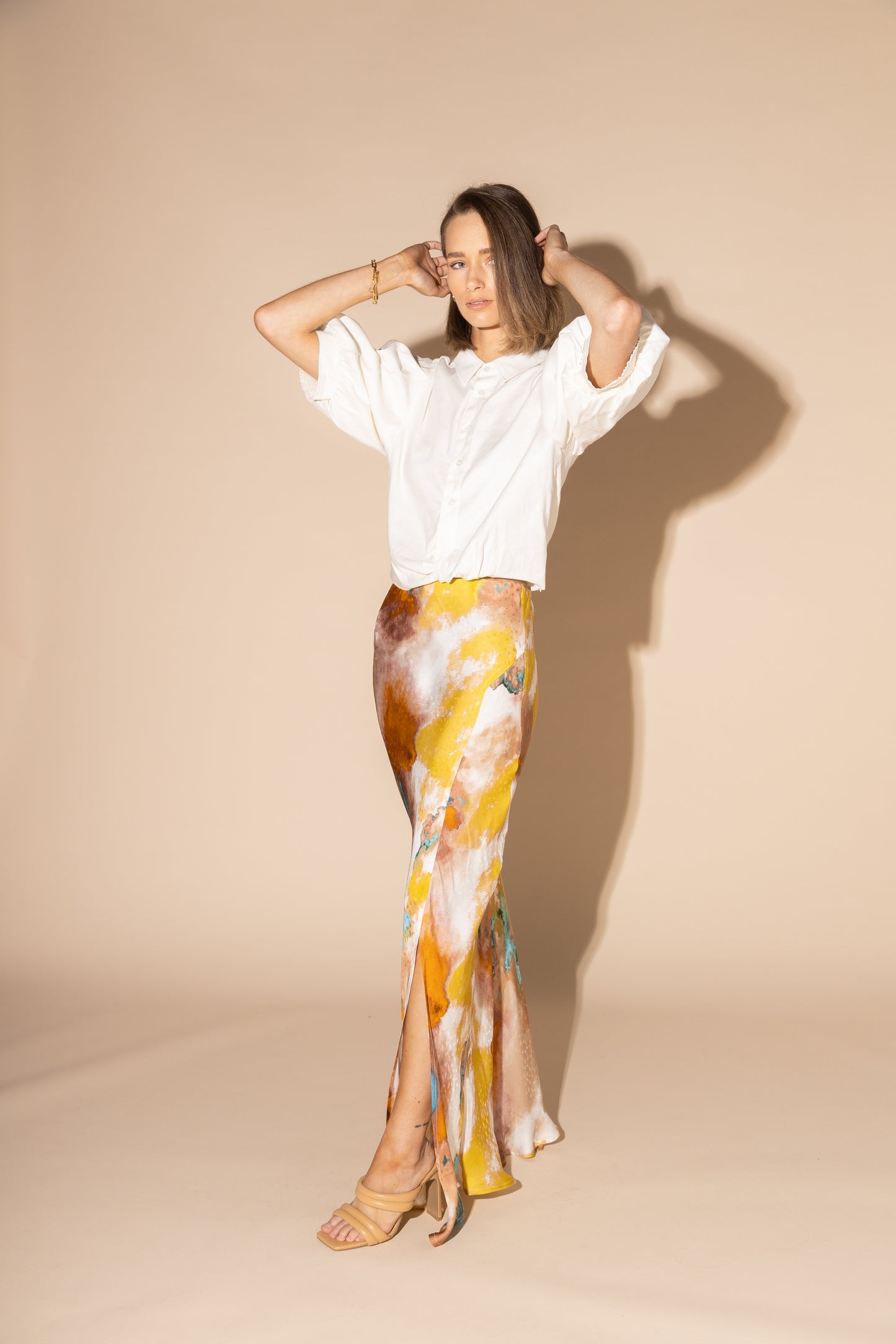 6047L - SILKEN SKIRT - WATER COLOUR