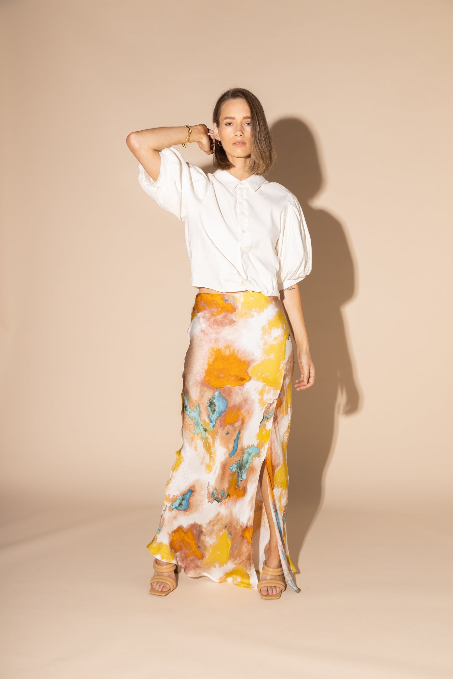 6047L - SILKEN SKIRT - WATER COLOUR